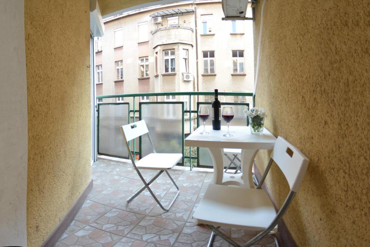 White Night City Center Apartman Beograd Eksteriør bilde